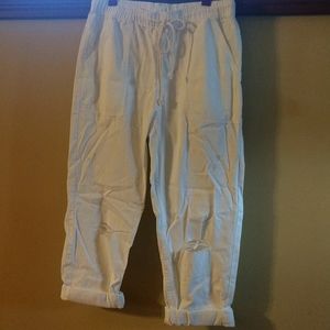 Aerie white distressed pants